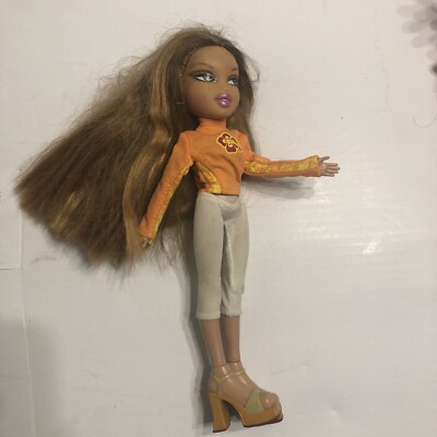 Bratz Doll Yasmin with Shoes and Orange Top 2001 MGA Free Shipping Used