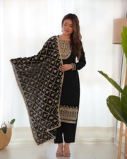 Indian Pakistani Salwar Kameez Dupatta Three Piece Casual Beautiful Girls Wear