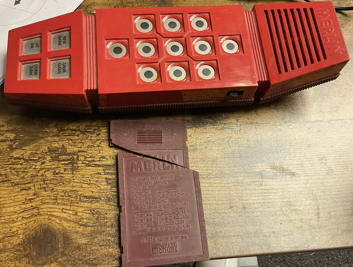 Vintage 1978 MERLIN Parker Brothers Handheld Electronic Game