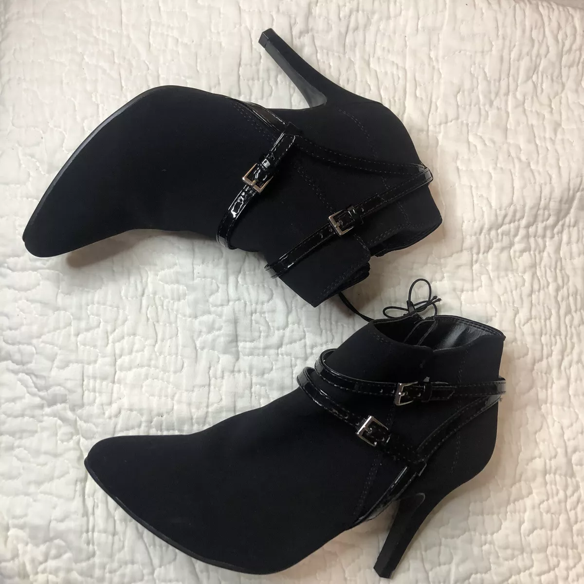 Women s shoes Me Too Eva boots booties black zipper eBay