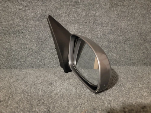 OEM 2007-20011 CHEVEROLET AVEO HATCHBACK RIGHT PASSENGER SIDE VIEW MIRROR GRAY