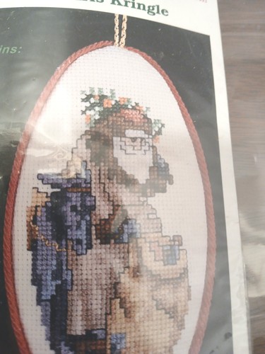 Kris Kringle Antique Santa Kit Cross My Heart CSK - 286 Counted Cross Stitch - Picture 2 of 3