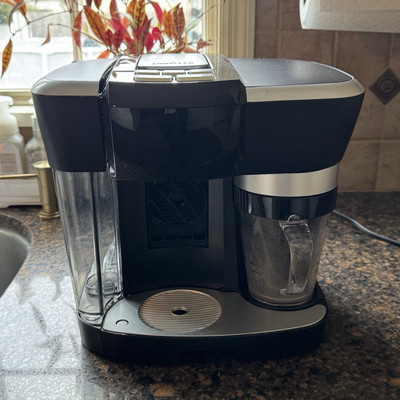KEURIG Rivo R500 Lavazza Espresso Cappuccino Latte Frothing Machine System