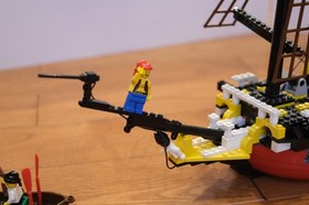 LEGO 6289 Pirates Red Beard Runner