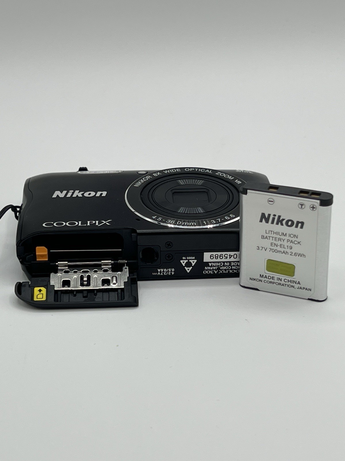Nikon COOLPIX A300 Digital Camera image 8