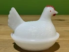 Milk Glass Hen on Nest 4.25" Vtg Vibrant Paint Libbey?