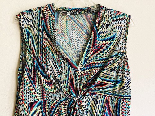 Jones Studio Separates Multi-color Sleeveless Stretch Knit Geometric Print Top L - Picture 2 of 6