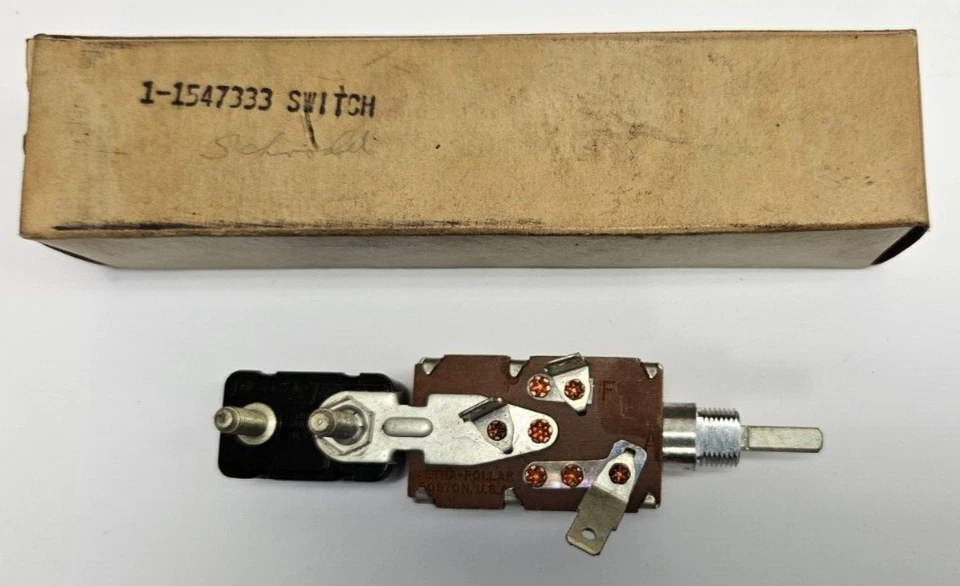 Interruptor limpiaparabrisas Studebaker Lark 1959 1547333 nuevo en stock Foto 3 de 4