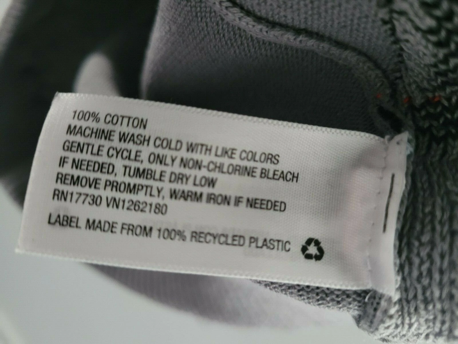 Ugly Christmas Sweater Who’s Yeti To Party Gray Long Sleeve Men's Medium