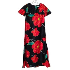 VTG made Hawaii Maxi DRESS Size 10 Black Red HOOKANO Muumuu Floral Print 60s