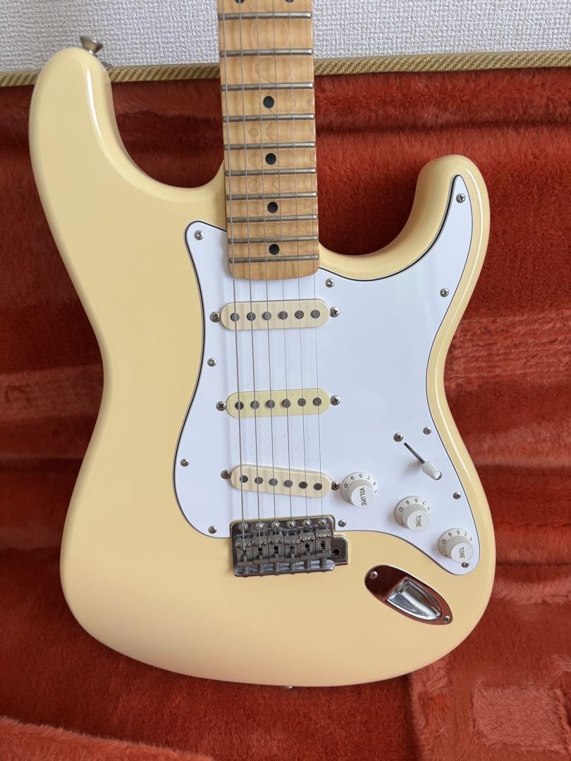 Fender Japan Stratocaster YNGWIE Model ST-57YM ST-72YM Safe