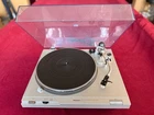 Technics SL-D2 Semi-Automatic Turntable - With new Cartridge
