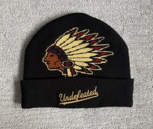 Undefeated knit hat / Beanie