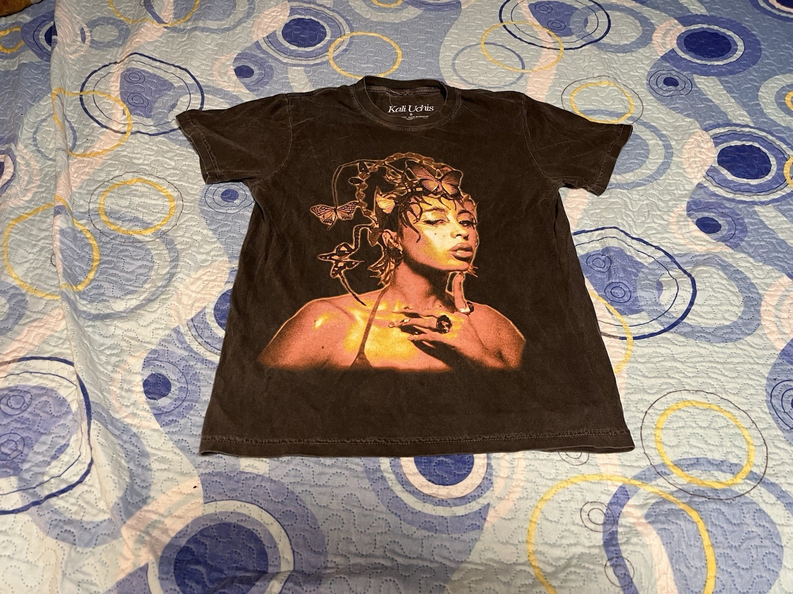 Kali Uchis Red Moon In Venus Tour Graphic T-shirt Size Small Black Music Faded
