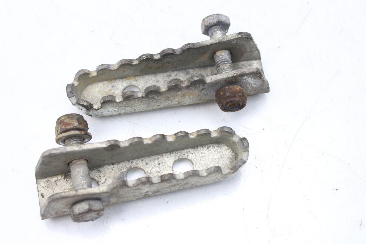 PAIR OF REAR FOOTRESTS - GILERA SMT SUPERMOTARD 50 (2009 - 2017)