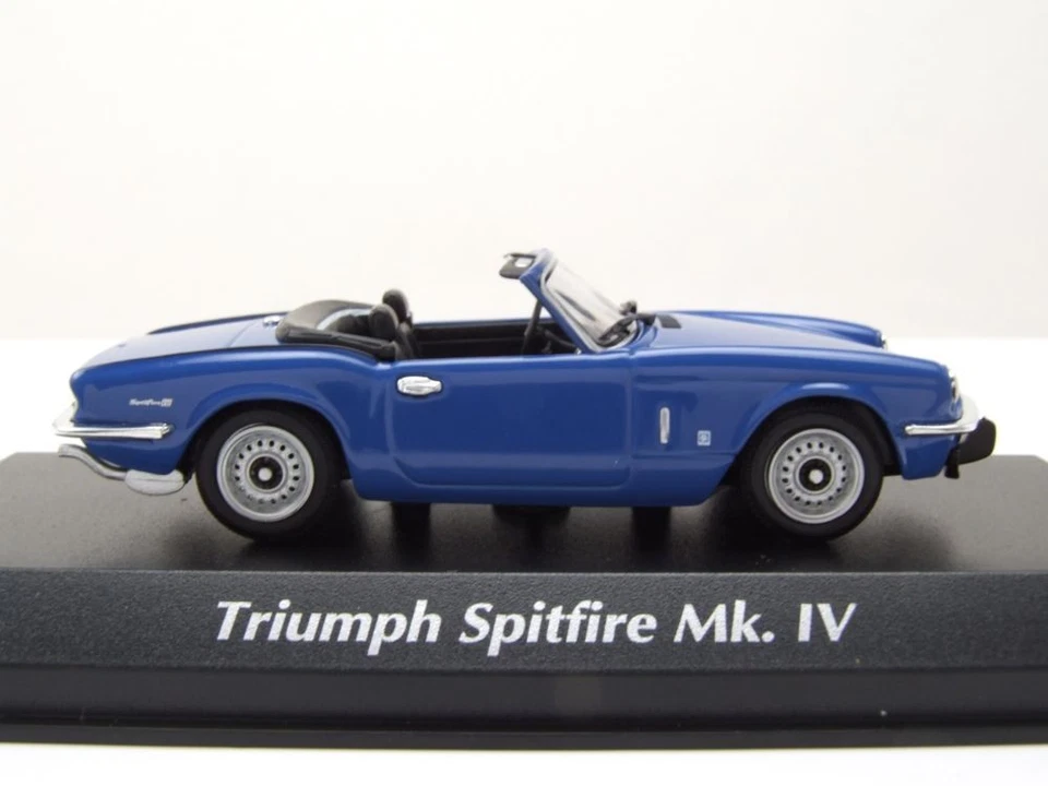 Triumph Spitfire MK4 1972 Blu Scuro Modellino 1:43 Maxichamps - Immagine 4 di 4