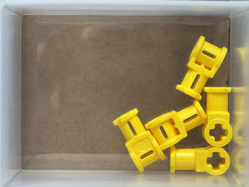 LEGO Parts - Yellow Technic, Axle Connector with Axle Hole - No 32039 - QTY 5 - Picture 1 of 1