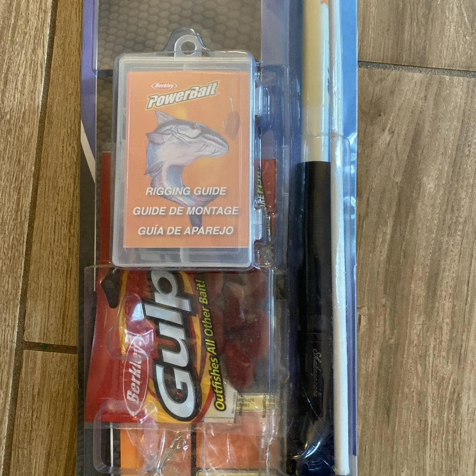 Shakespeare Catch More Fish Catfish Spinning Fishing Combo & Tackle - Image 3 of 4