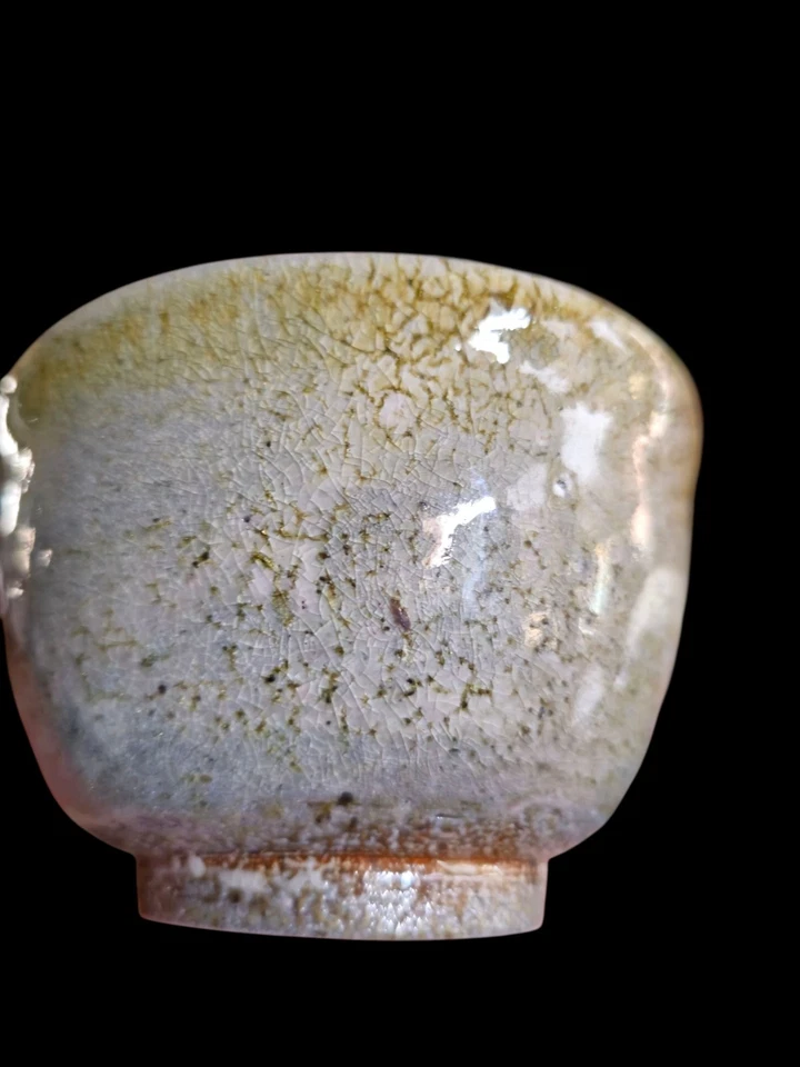 Soda Fired Japanese Shino Chawan Tea Bowl Footed Handmade Ceramic Pottery ART  - Image 4 of 4