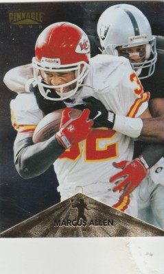 FREE SHIPPING-MINT-1996 Pinnacle  #22 Marcus Allen Kansas City Chiefs Football 