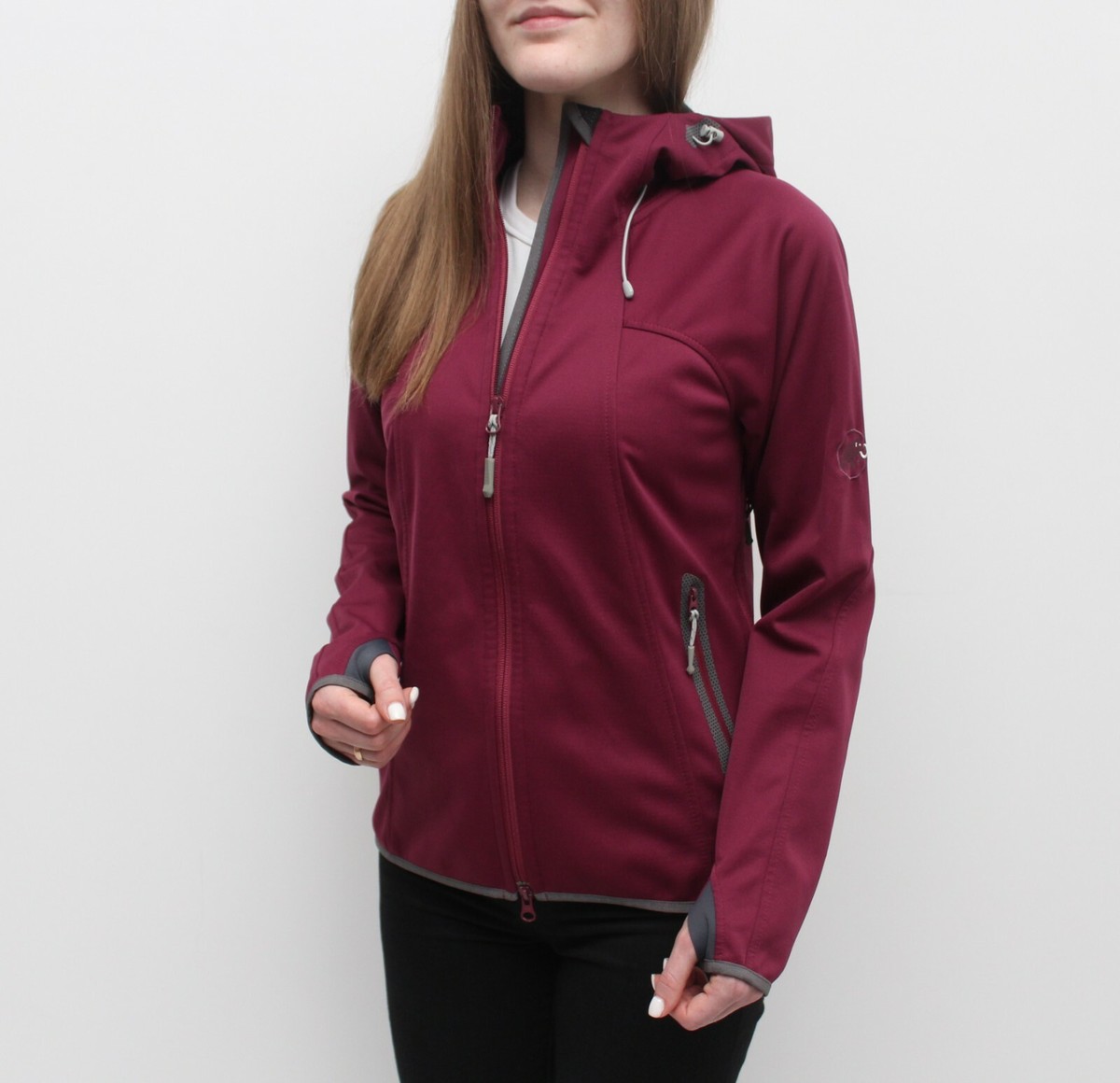 Women's MAMMUT Ultimate Hoody Softshell Jacket Windstopper
