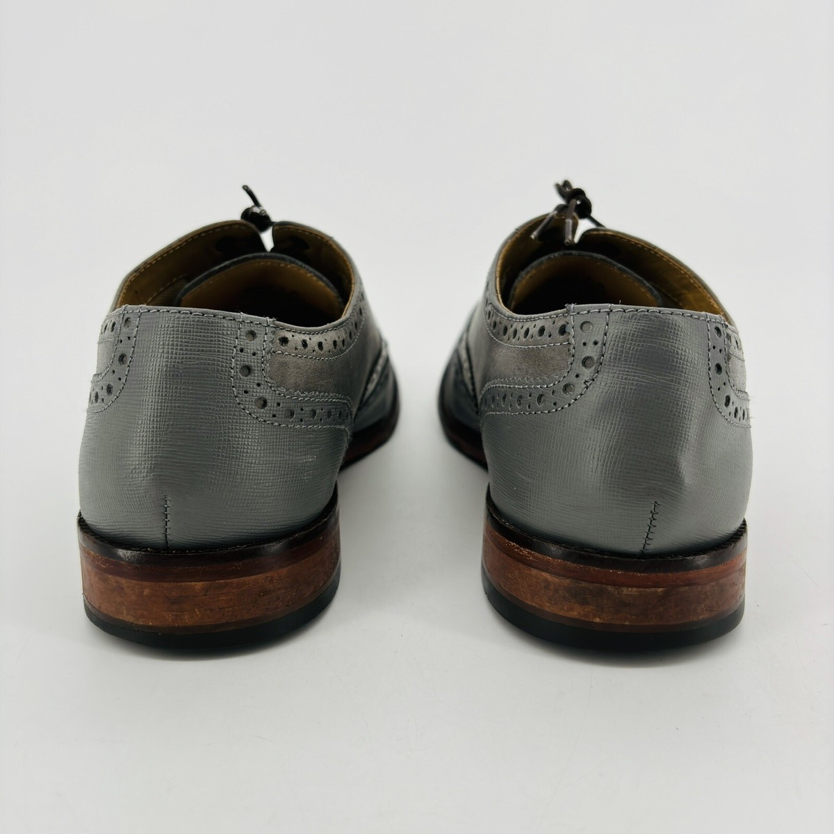 Cole Haan Mens Colton Oxford Dress Shoes Gray Leather Cap Toe Lace Up 9 M Used Cole Haan Shoes Men Size 9M Gray Colton Leather Cap Toe Lace  main image 2