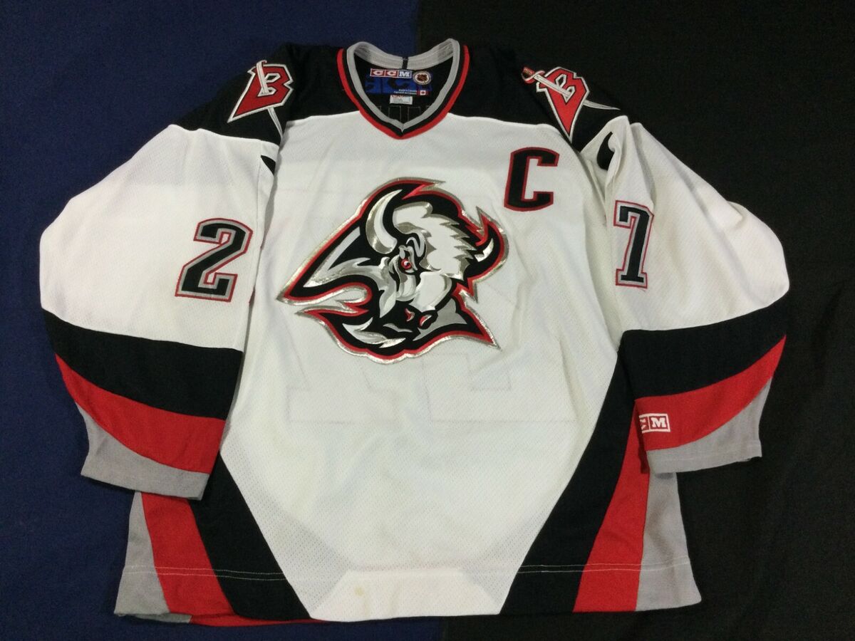 Vintage Buffalo Sabres White #27 Hockey-NHL CCM Jersey SizeL Vintage Buffalo Sabres White #27 Hockey-NHL CCM Jersey SizeL