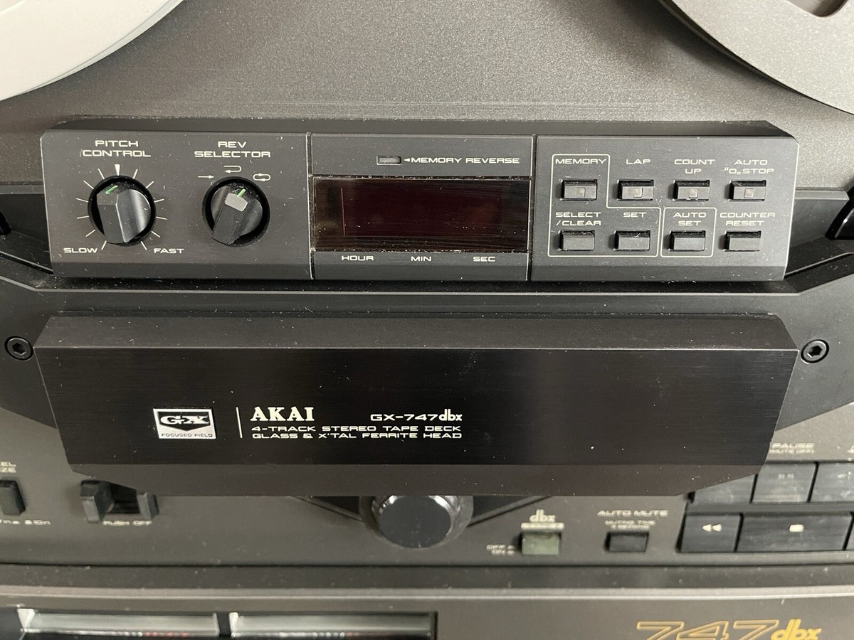 AKAI GX-747 Dbx REEL TO REEL Mint Condition And Has Been
