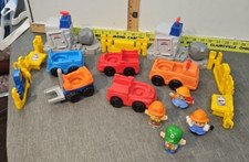Little People Construction Site 4 Figures 5 Vehicles 2Tonka Rocks 5 Fence Lot