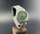 Vintage Seiko 5  Automatic Arabic Dial  Japan Made Men's Wrist Watch, Day/Date