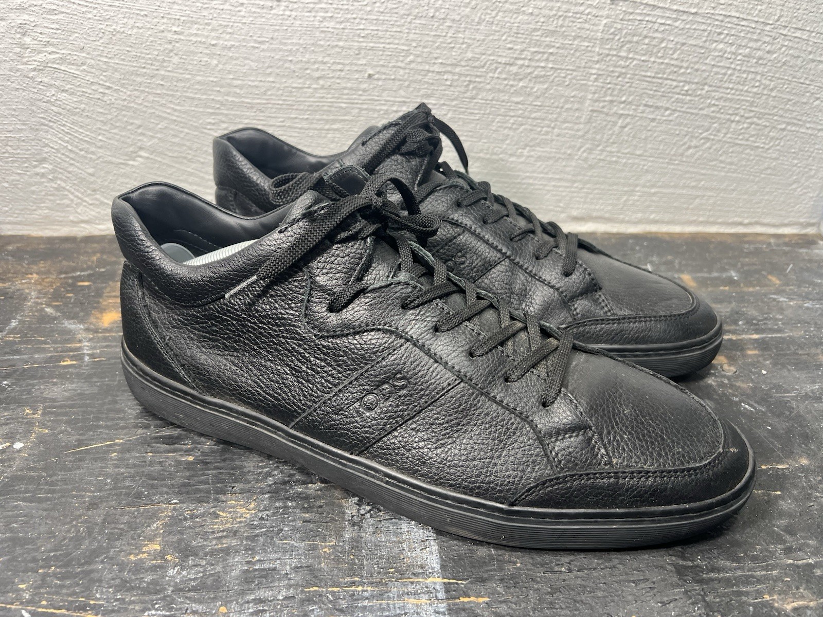 TOD'S Black Leather Low Top Sneakers Men's Size 11 US Shoes