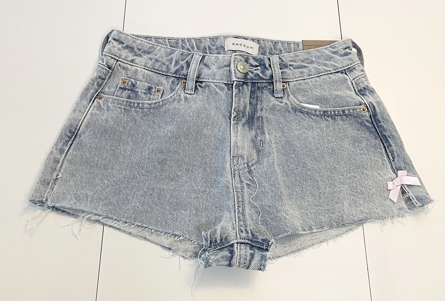 Pacsun Low Rise Jean Micro Shorts Light Wash Pink Bow Coquette Cutoff Size 22