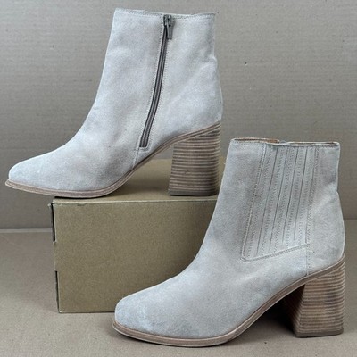 André Assous Women s Grey Suede Ankle Boots Block Heel Zip Booties US 11