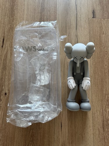 KAWS Small Lie Open Edition Gray Pre Owned Displayed Mint Authentic Figure Art