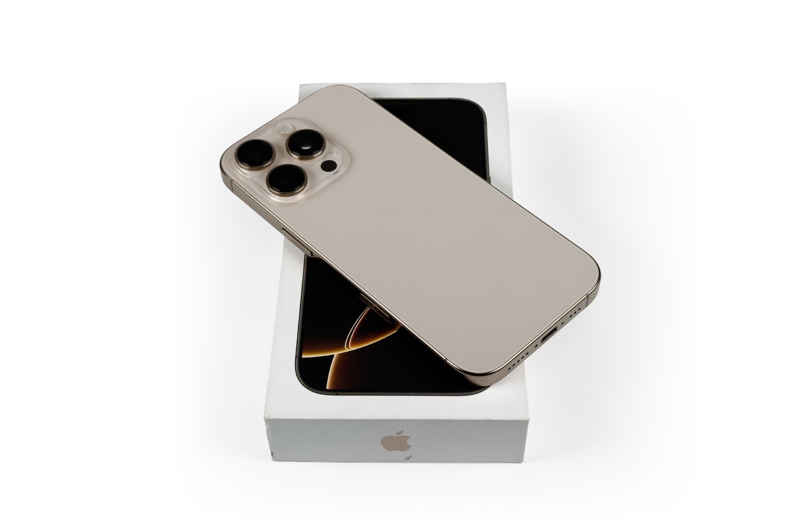 Apple iPhone 16 Pro Titanio Sabbia - 256GB - 91%