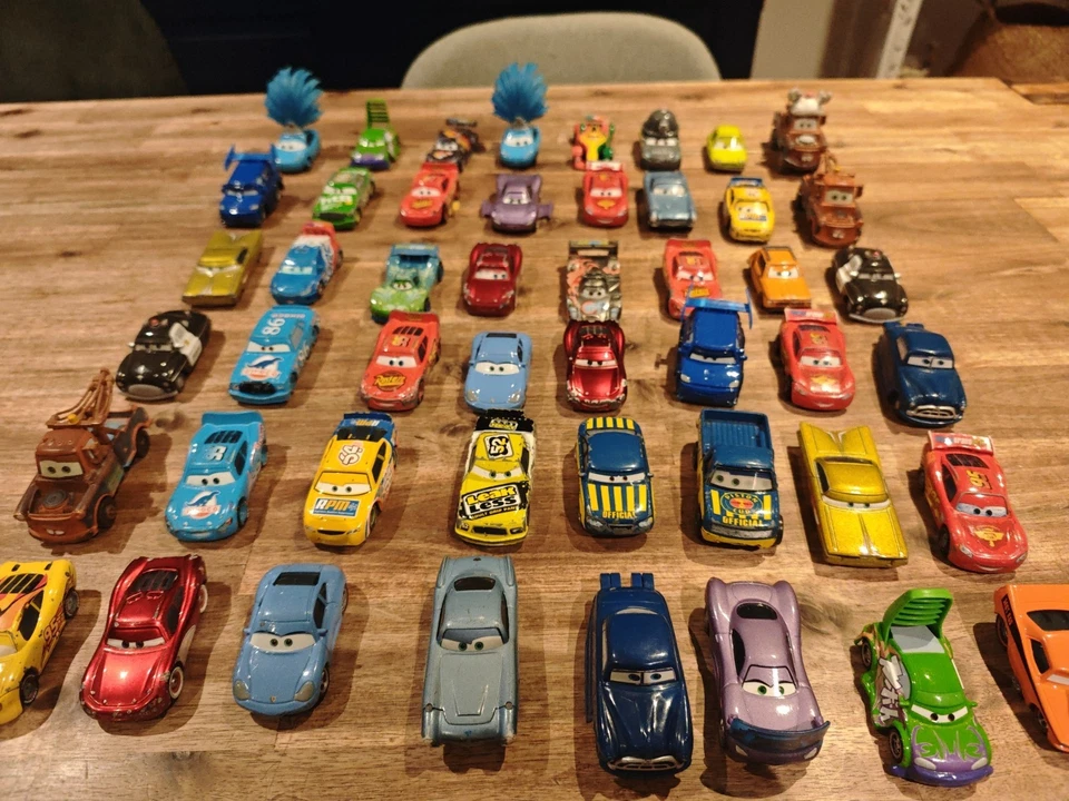 lot de 48 voitures mattel disney studio pixar cars Métal, Plastique Voir Photos  - Photo 3/4