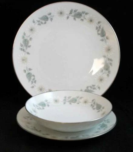 Noritake Porcelain Original Pottery & Glass