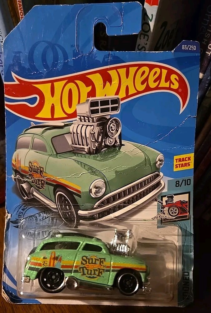Hot Wheels  Tooned SURF 'N TURF  2020  New In Pkg