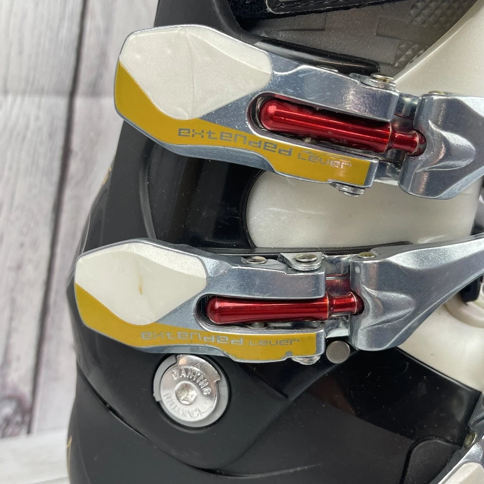 Salomon Performa 7 Ski Boots Mondo 23.5, 277 mm US Women Size 6 - Image 3 of 4