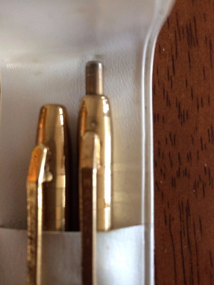 Vintage Gift Gold Tone Pen & Pencil Set Diamante Case 50s 60s - image 3 of 4