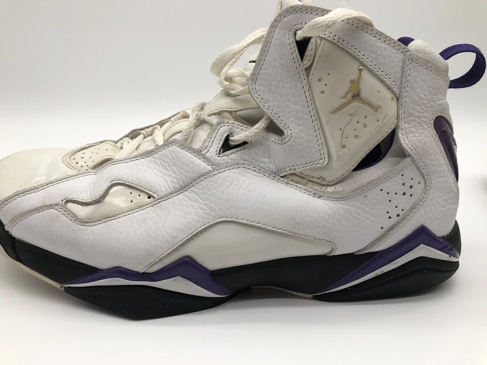 Nike Air Jordan истинный полет белый / Varsity фиолетовый - размер 11,5 342964-101 ретро - Изображение 4 из 4