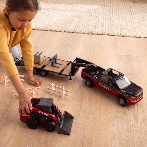 ERTL Big Farm 1/16 Case IH Ram Pickup Truck w/ Case SV340 Skid Loader Set 47638 - Picture 14 of 15