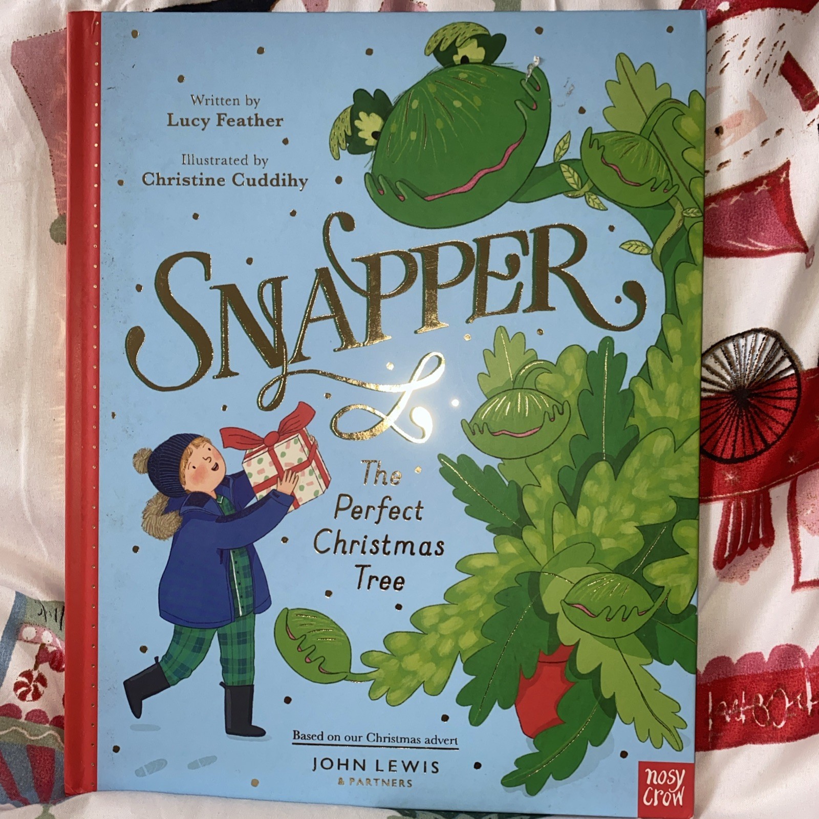 Snapper The Perfect Christmas Tree. Christmas book. Gift idea