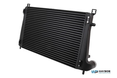 Forge Motorsport verbesserter Ladeluftkühler für den EA888 2.0 TSI Motor