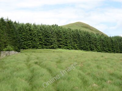 Photo 6x4 Leap Hill Leap Hill/NT5101 Leap Hill, 472m, is enclosed by Whi c2010