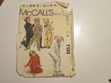 Vtg McCall s Pattern 7132 Boys Girls Animal Costumes Size 2 CUT 1980