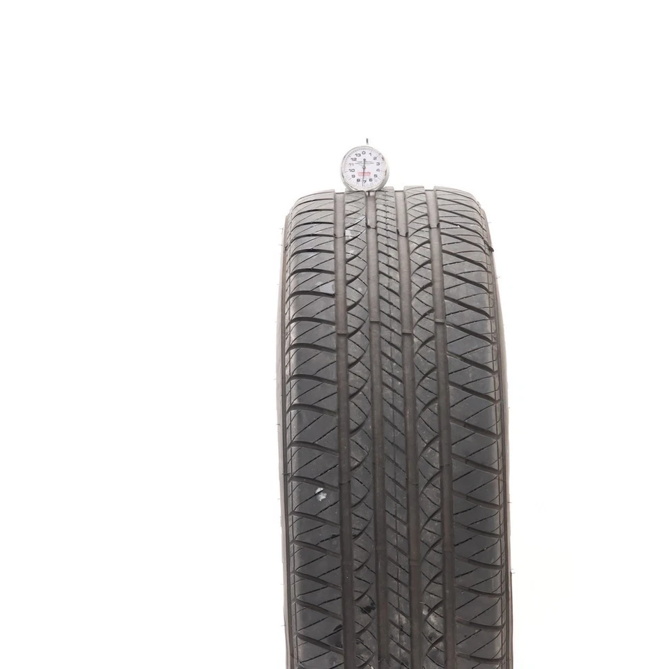 Juego de (4) Douglas Touring A/S 99H 215/65R17 usados - 7-9/32 Foto 3 de 4