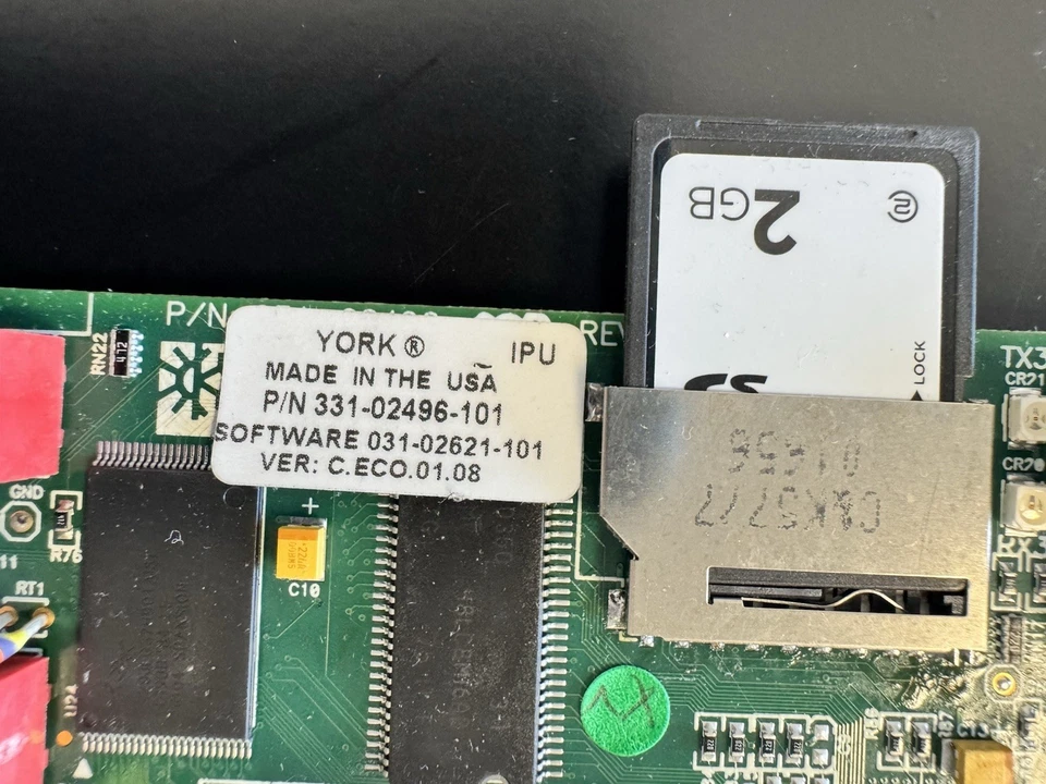 Placa de control/CPU York 331-02496-001 usada Foto 2 de 3