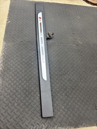 Audi R8 2017-2022 Front Right Trim cover Photo - $150