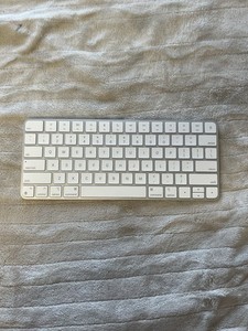 Apple USB C Magic Keyboard | eBay